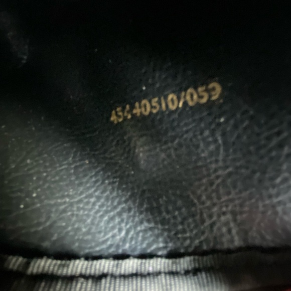 Fendi Vintage Coin Pouch / Zip Purse – Authentic, Excellent Condition - Picture 11 of 11